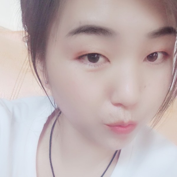琳琳6的照片
