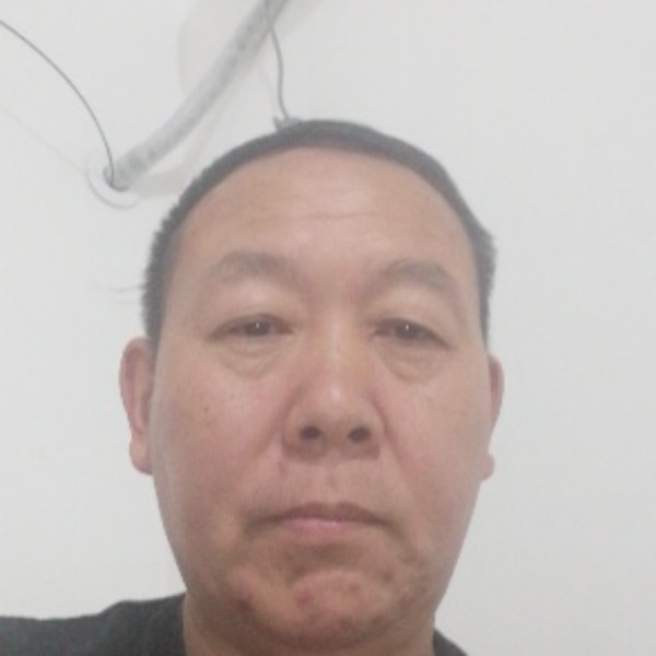 土豆煮鱼的照片