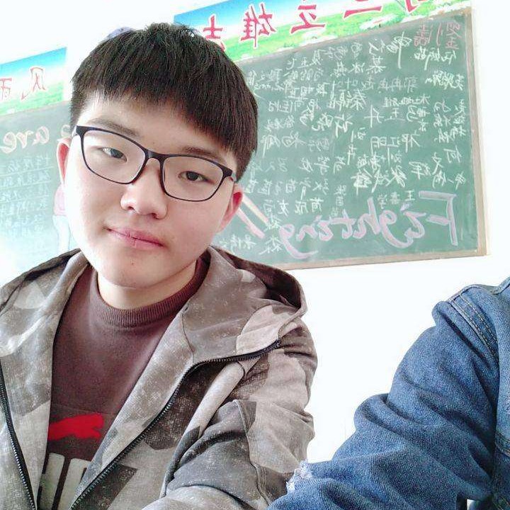 电脑与聪慧的照片