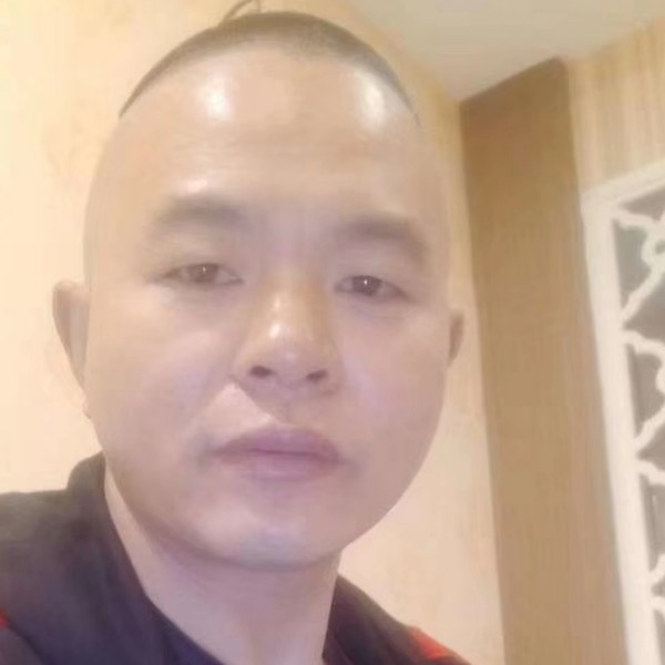 落寂凝眸绿茶的照片