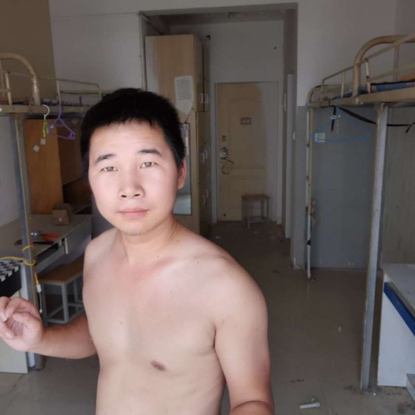 我要向你奔赴而来的照片