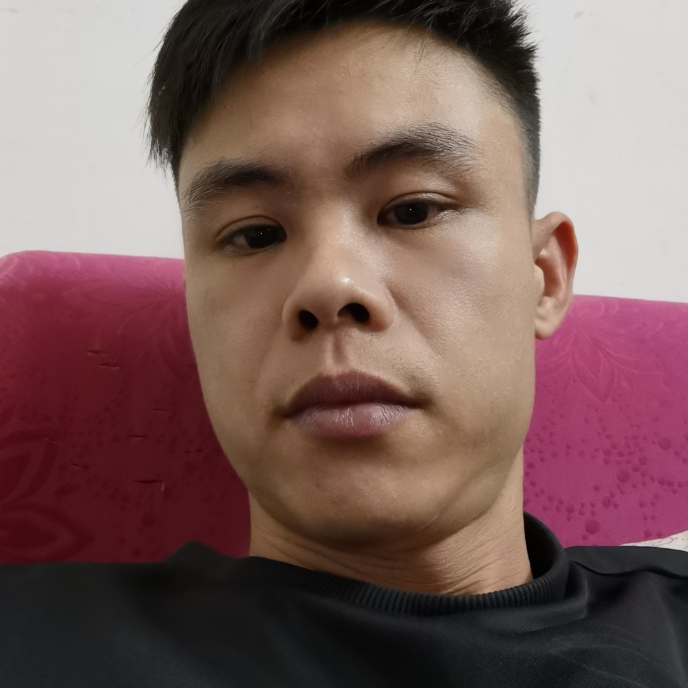 白云愿老实的照片