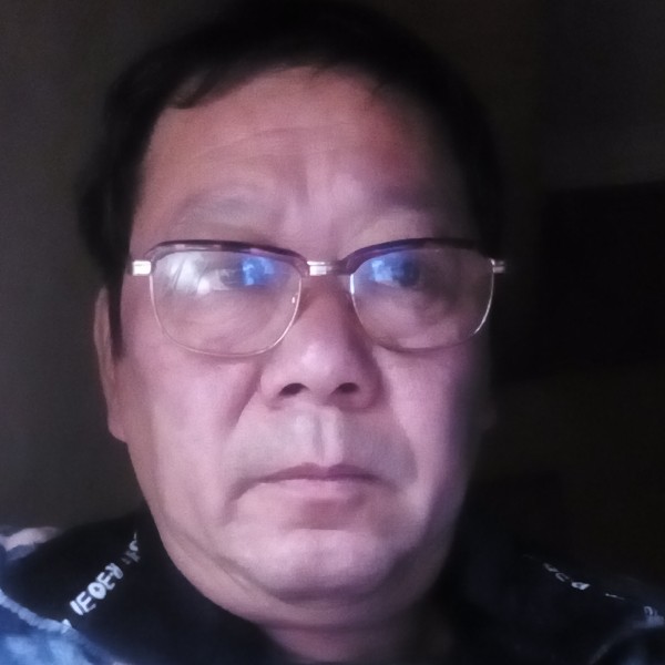 独男，的照片