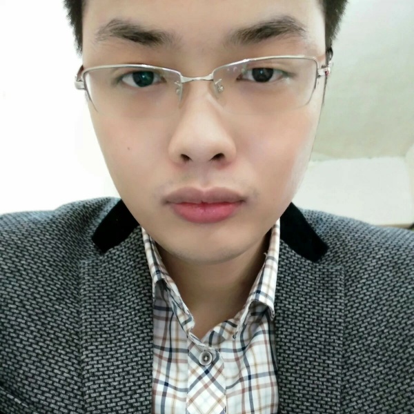 宫崎的照片