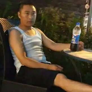 余溫殷勤的照片