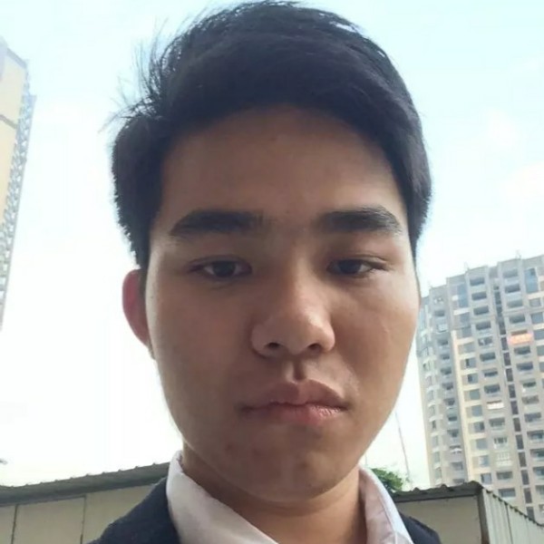 英勇的唇膏的照片