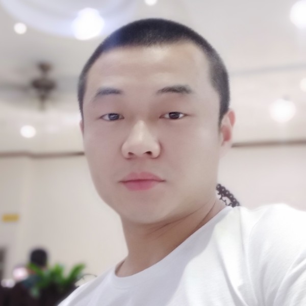 陈，大大的照片