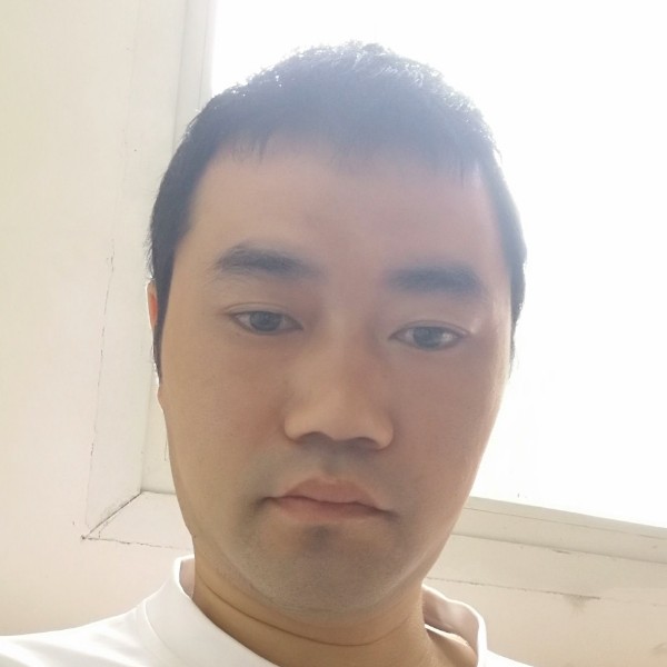 尊敬睫毛的照片