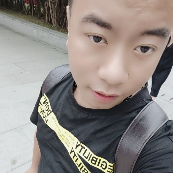 陈小莫的照片