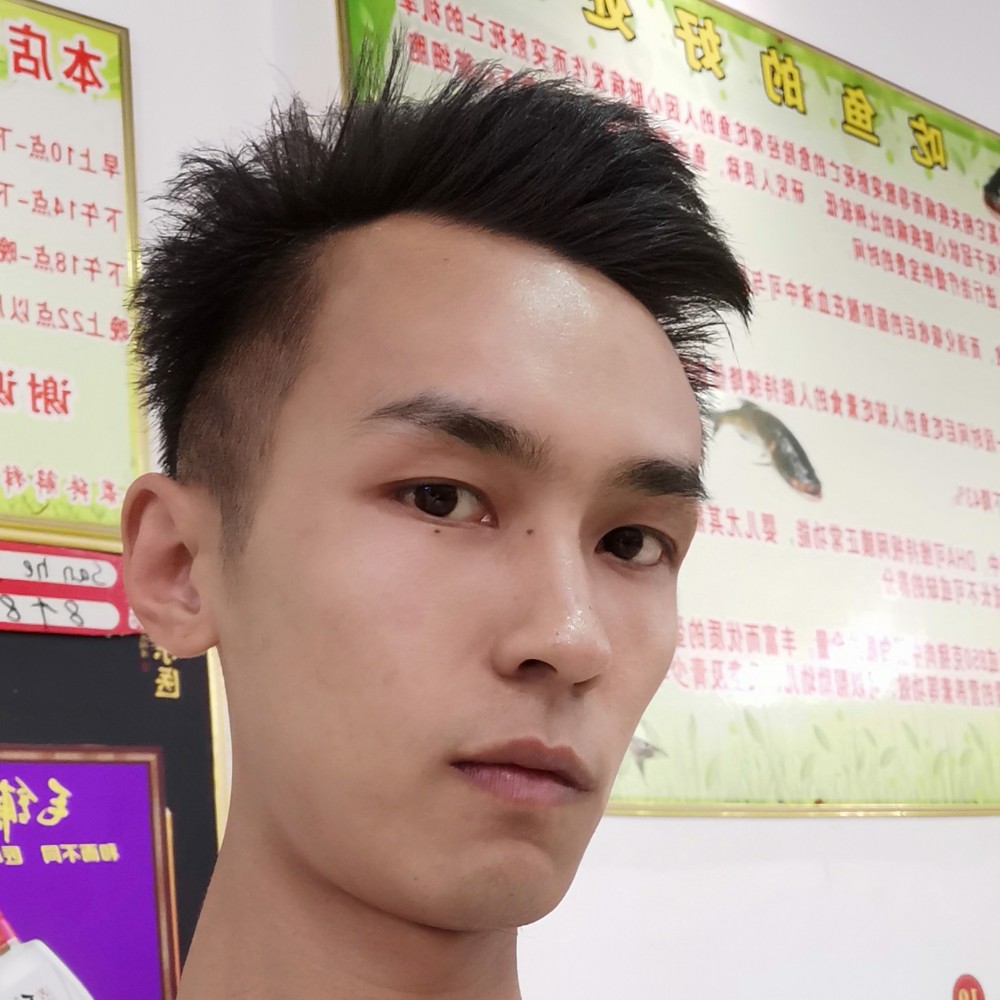 请叫我龙少的照片