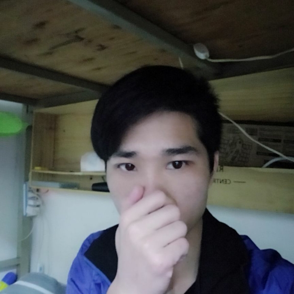 ^陪伴一生的人的照片