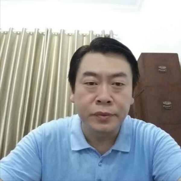 秦勤的照片