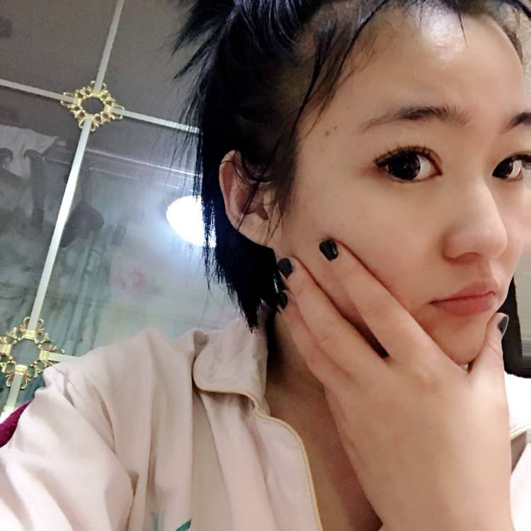 辣辣娜娜娜娜的照片