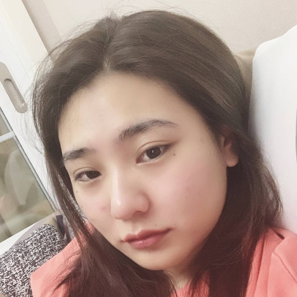 呐呢的照片