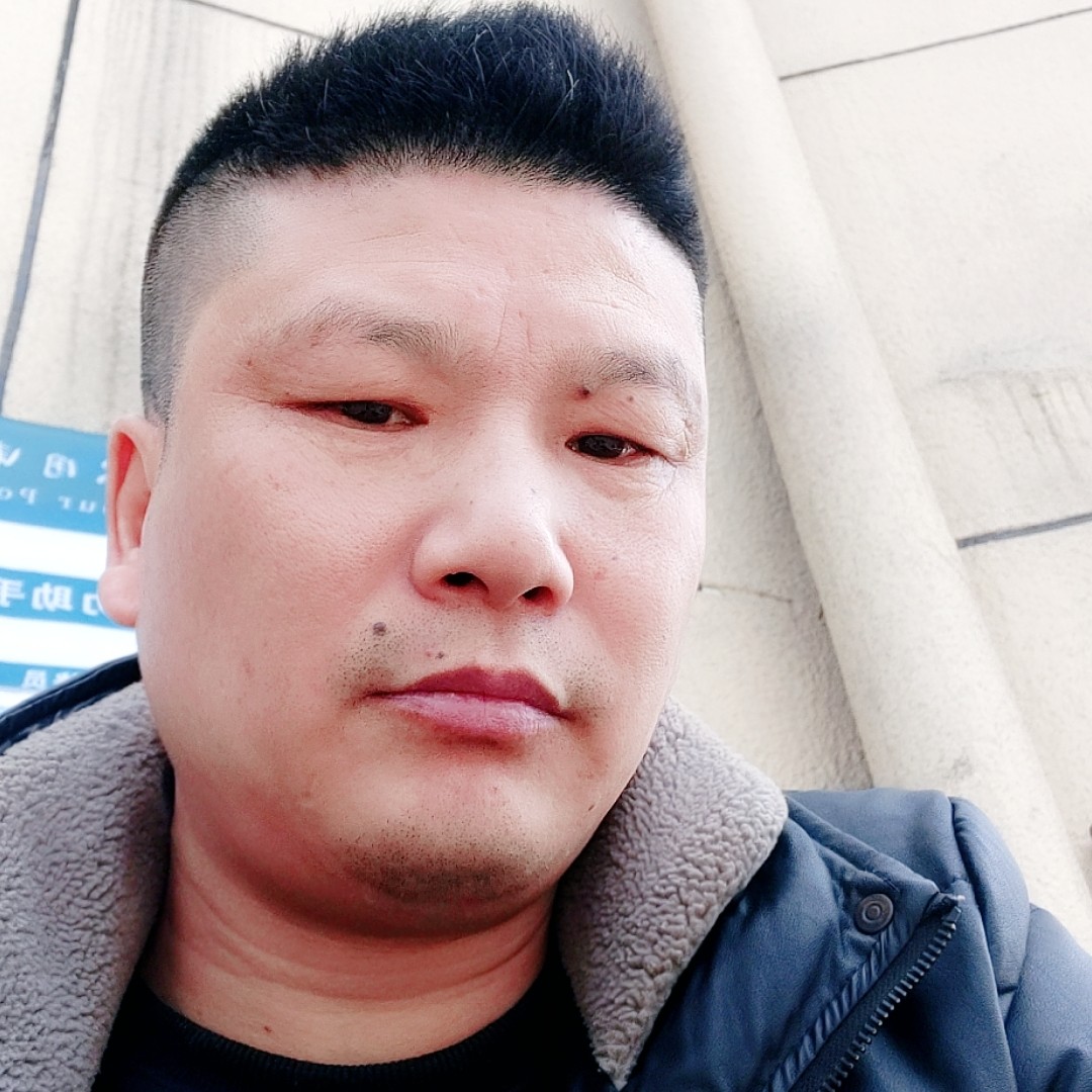 快乐的单身汉的照片