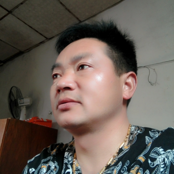 王冬明的照片