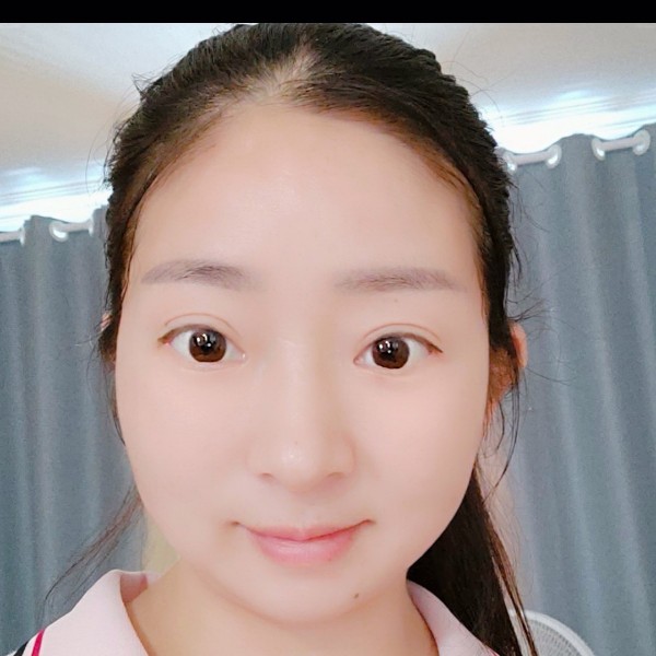 夏露小小的照片