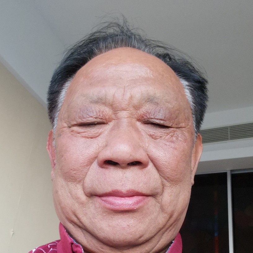 欢呼鲜花的照片