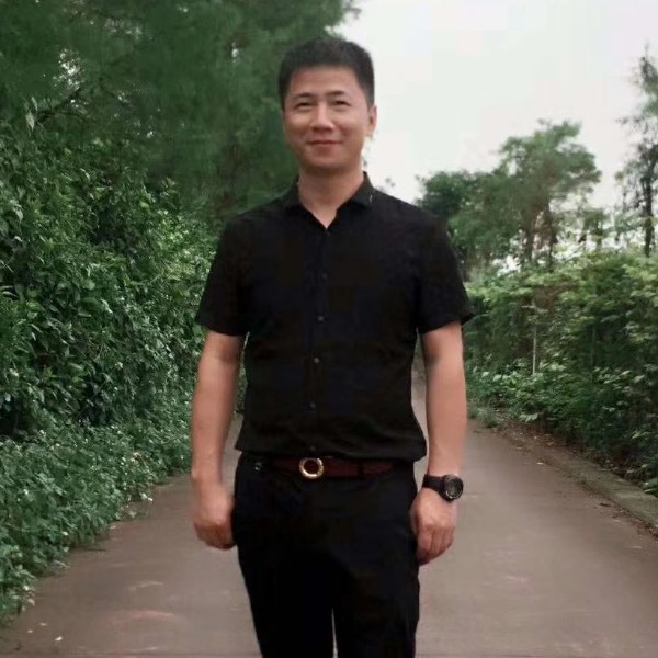 魔镜打瘦瘦的照片