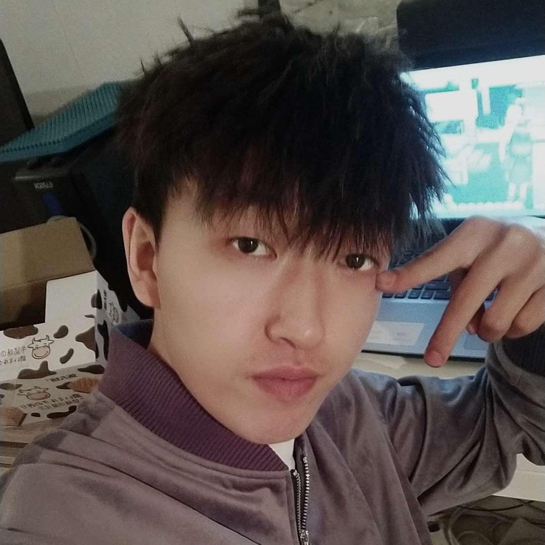 雪白放弃西装的照片