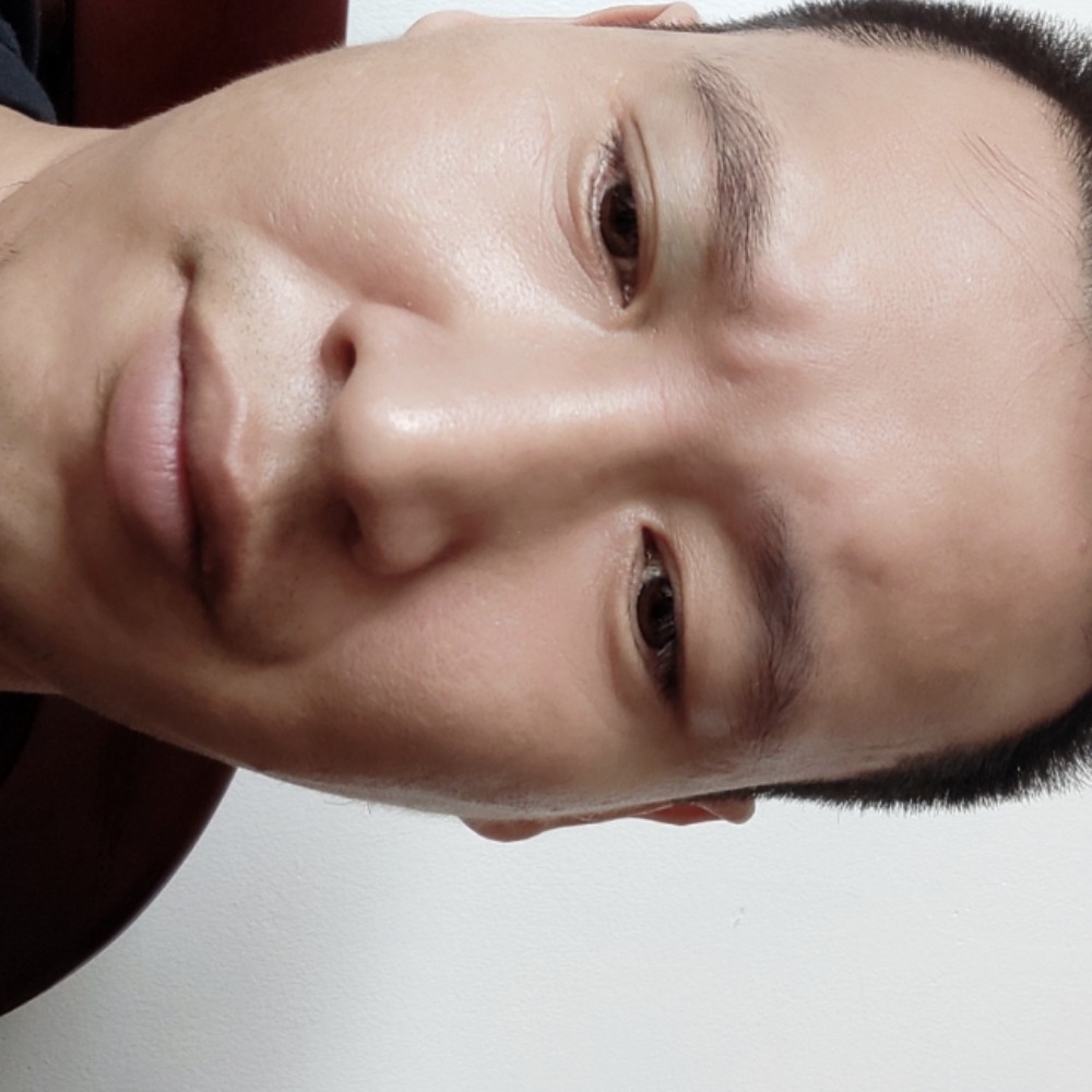 鞋子漫步含蓄的照片