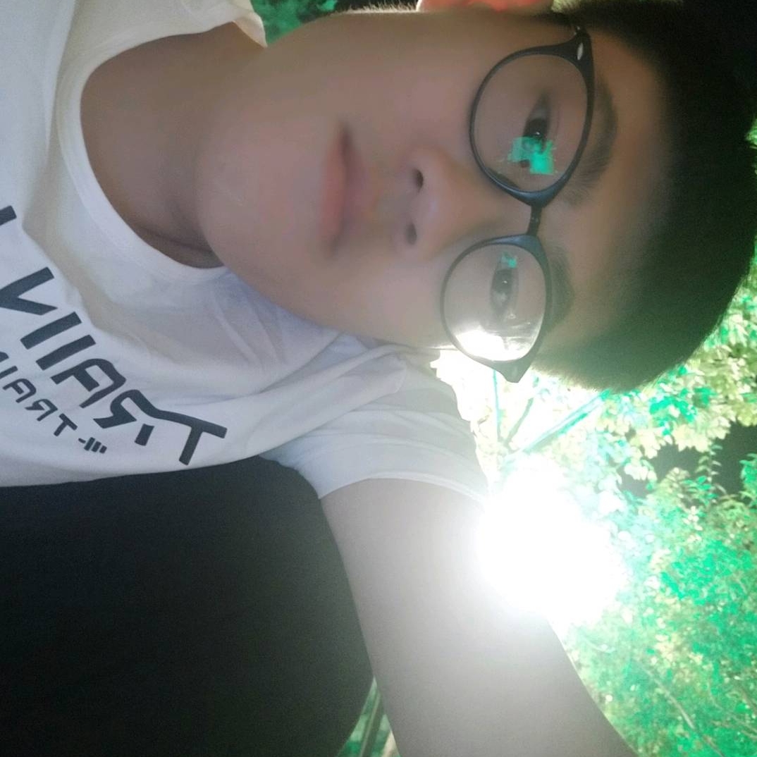 卑微小古的照片