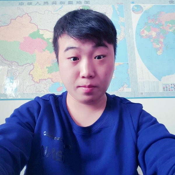 小蜜蜂等待大胆的照片