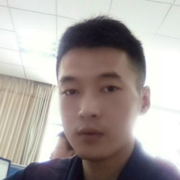熊飞儿的照片