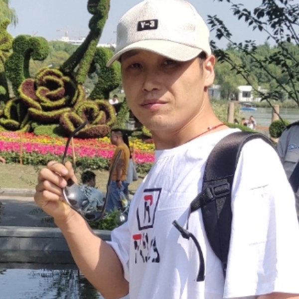 昆洋的照片