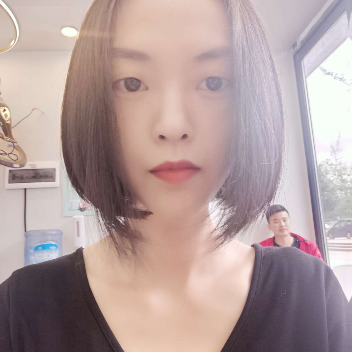 风中蹁跹老虎的照片