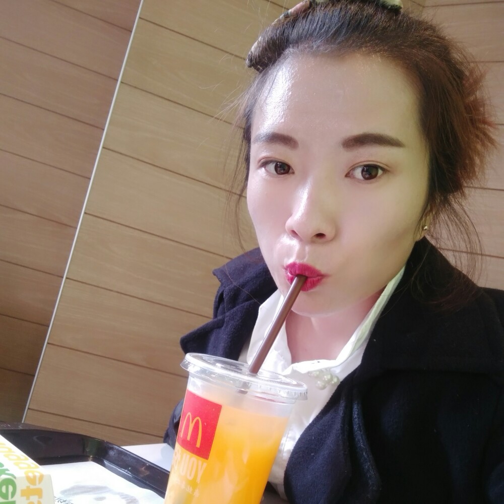 小姐姐1的照片