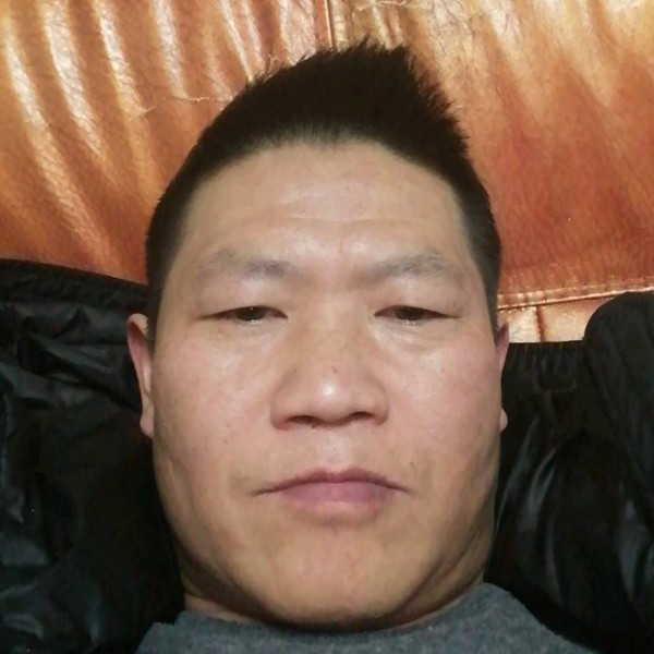 任性放弃鲜花的照片