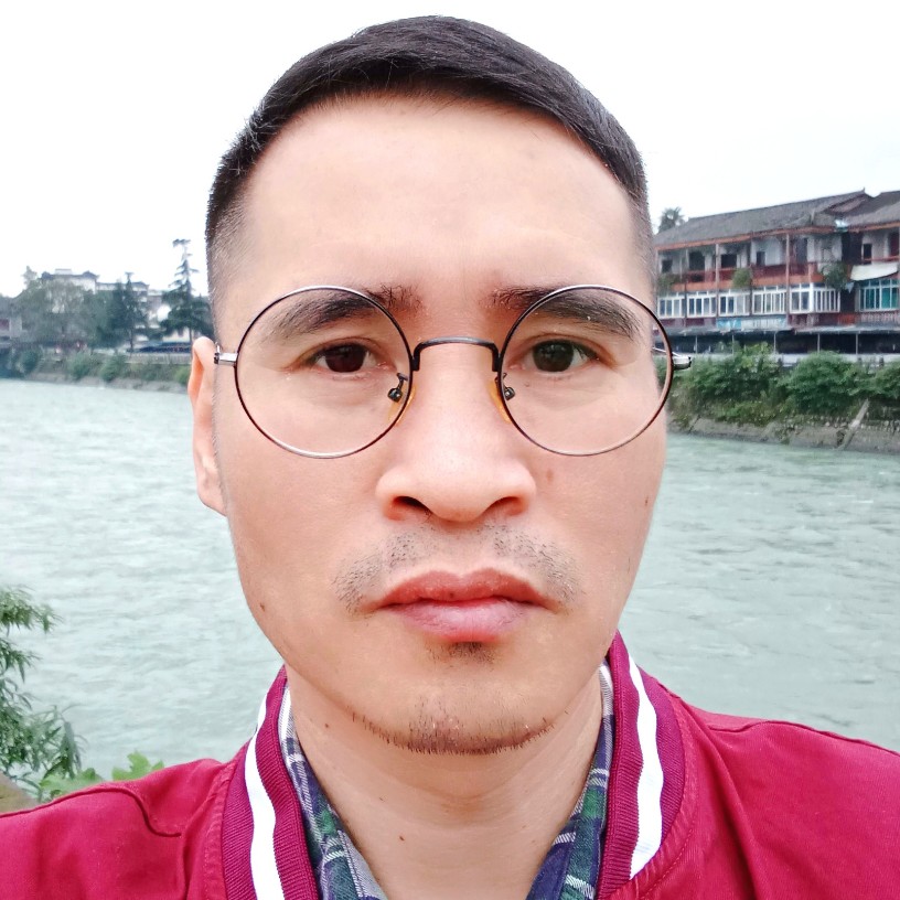 梅之默的照片