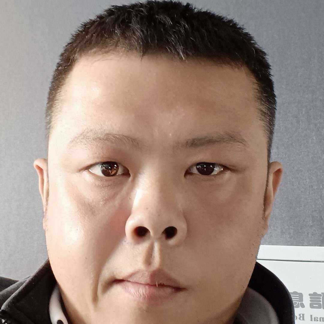 40岁大叔的照片