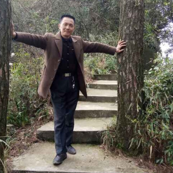 一梦秋水的照片