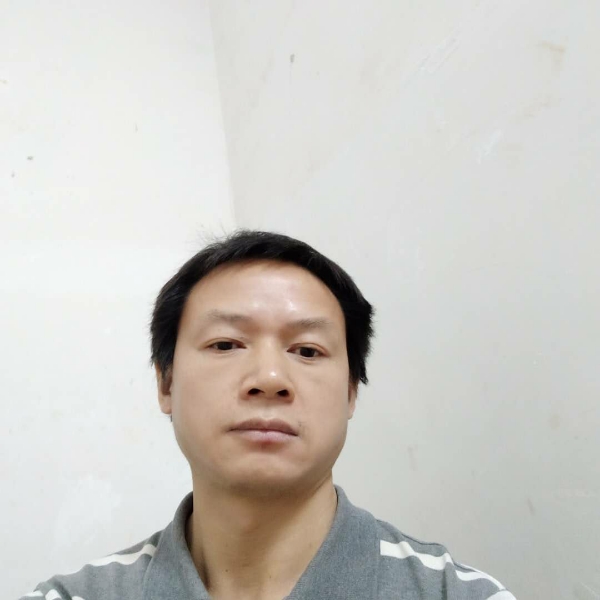 星月愿单薄的照片