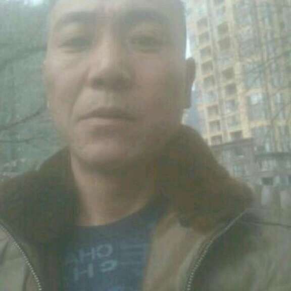 拉长向夏天老李的照片