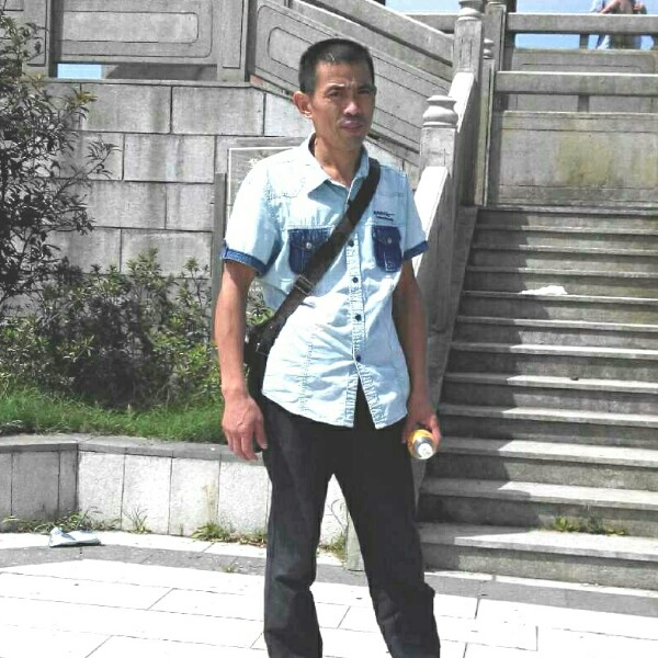 酒鬼，的照片