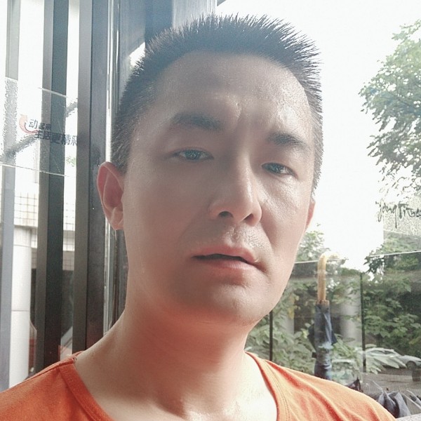 嘘的照片