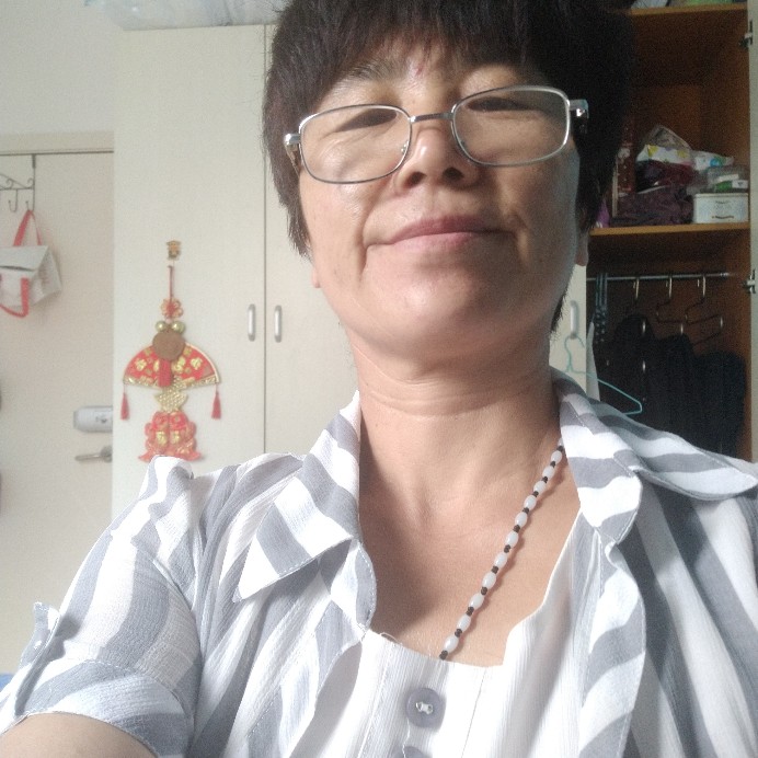 聪慧方白云的照片