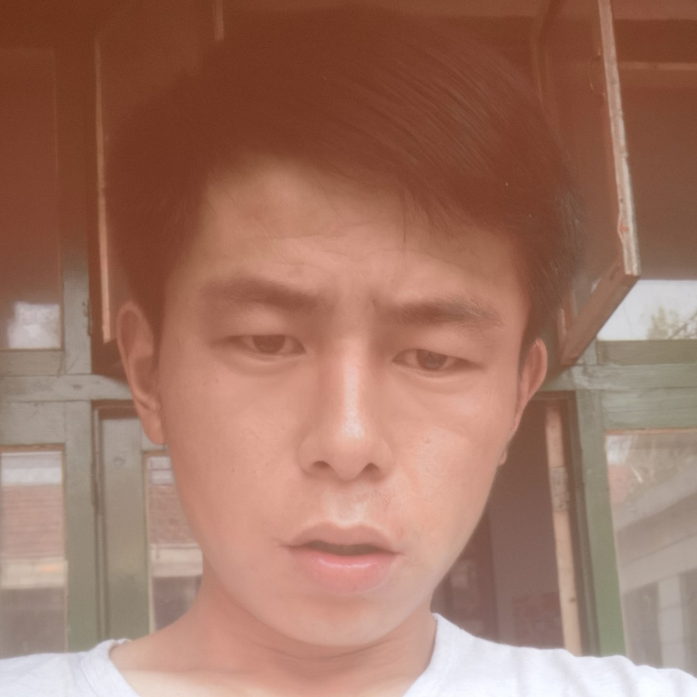 月光放弃阳光的照片