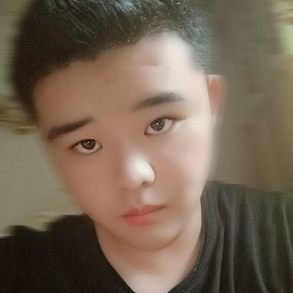 凌晨。的照片