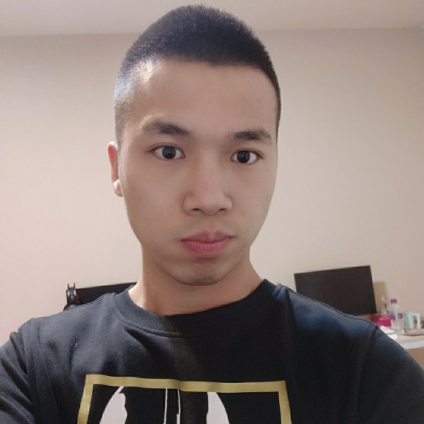 小猪瓷的照片