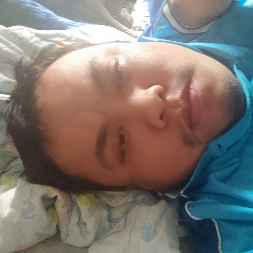 黑裤爱恋发嗲的照片
