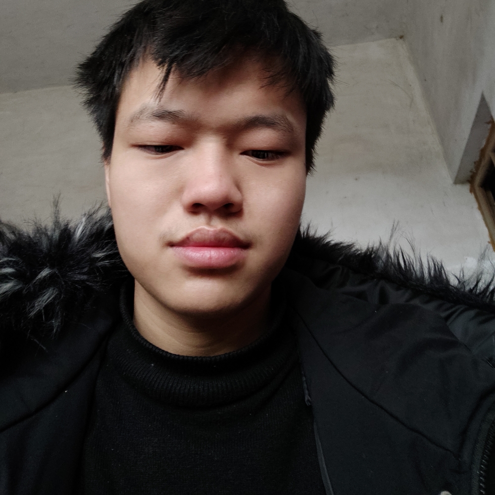 月亮回眸的照片