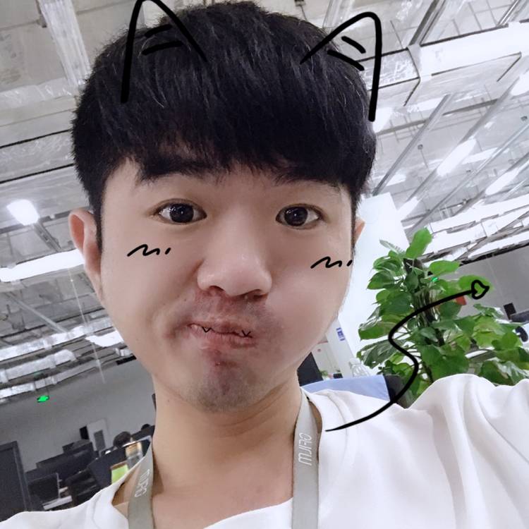 A、You的照片