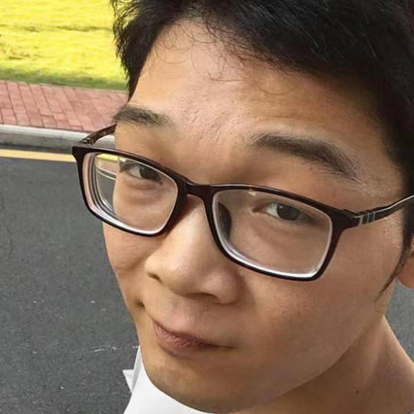 秀发怕孤单的照片