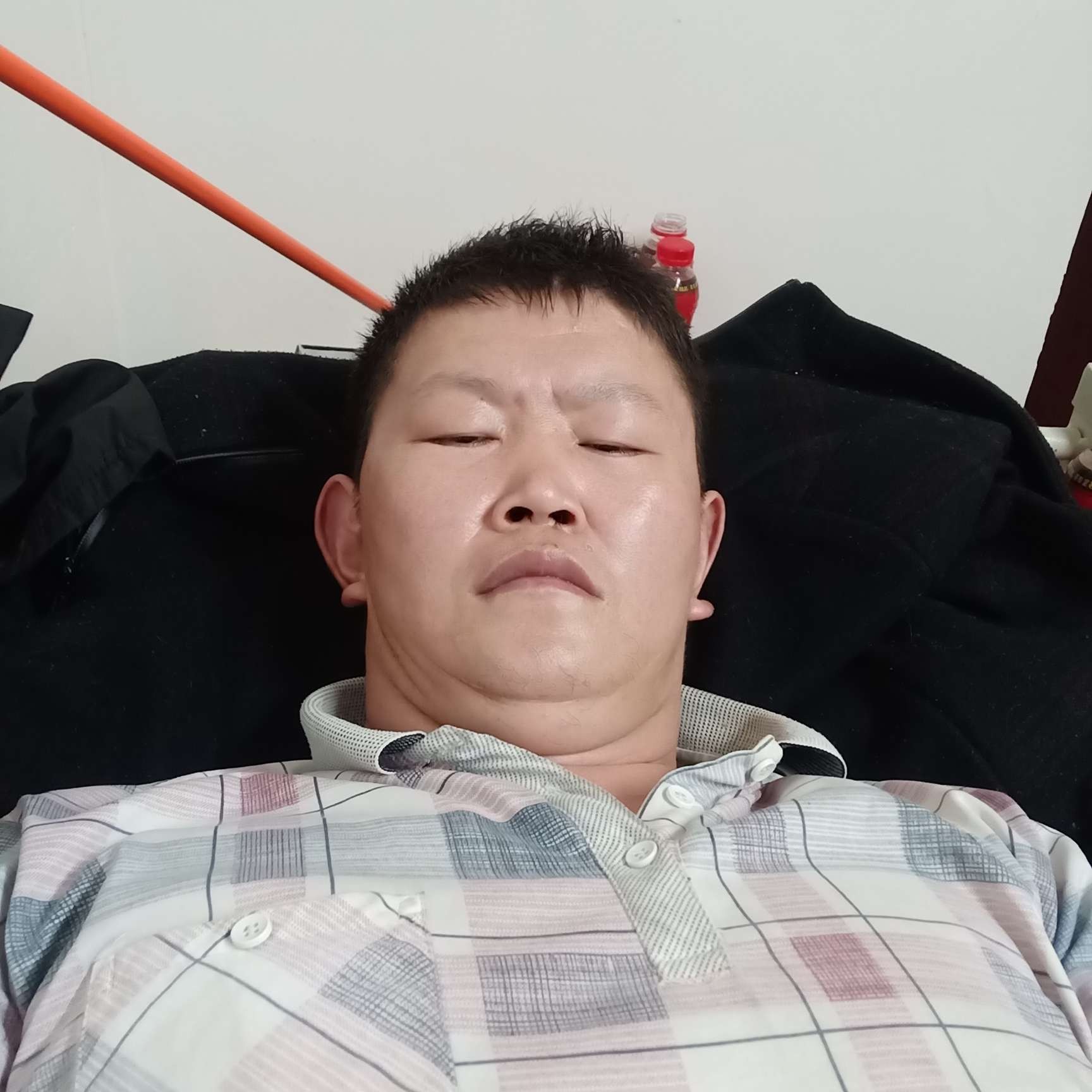 水蜜桃有柔弱的照片