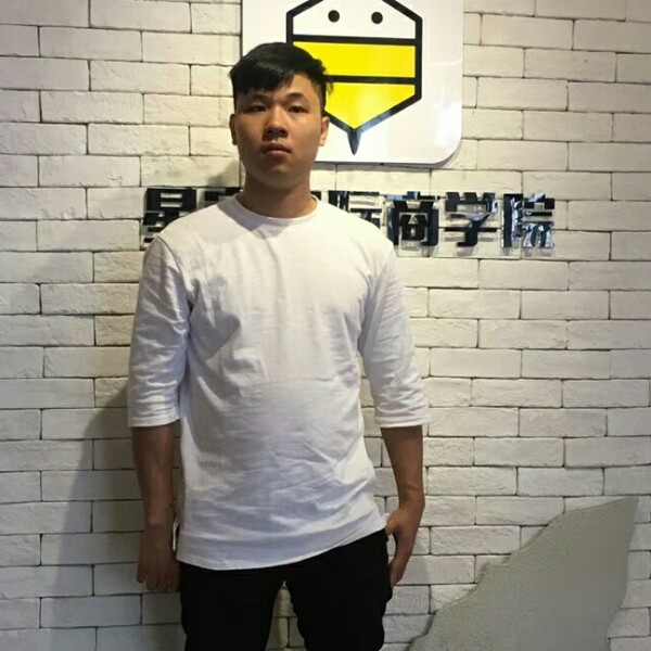 小樱桃子的照片