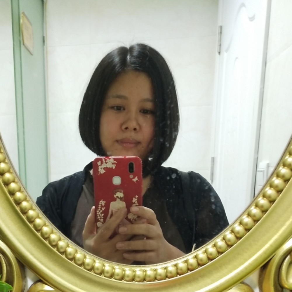 风中女王的照片